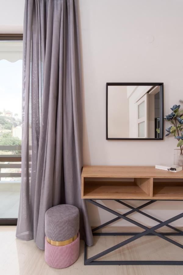 Nima1 4 Bedroom Apt Centraly Located In Rethimno Bagian luar foto